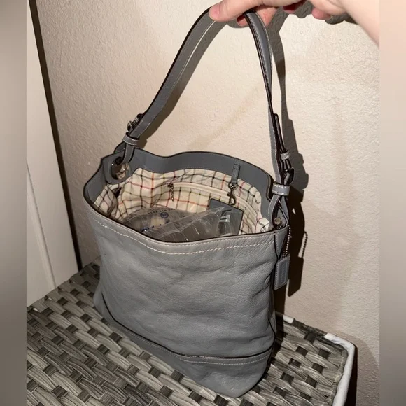 Coach Gray Leatherware Shoulder Bag Bucket Hobo Tattersall Plaid lining Z17197 - Picture 16 of 16